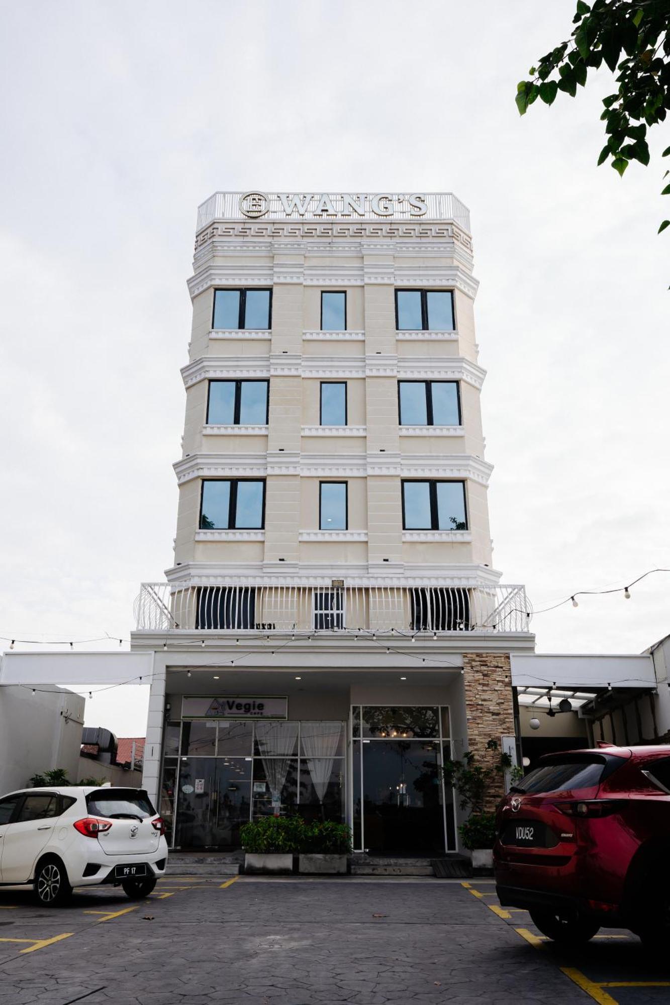 Wangs Hotel Gurney Drive George Town Exterior photo